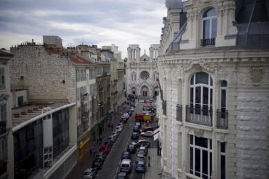 Nizza, una notte davanti alla cattedrale. Così Brahim ha preparato l’attacco