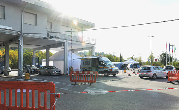 Tamponi drive COVID-19 con la Protezione Civile Tamponi drive COVID-19 con la Protezione Civile
