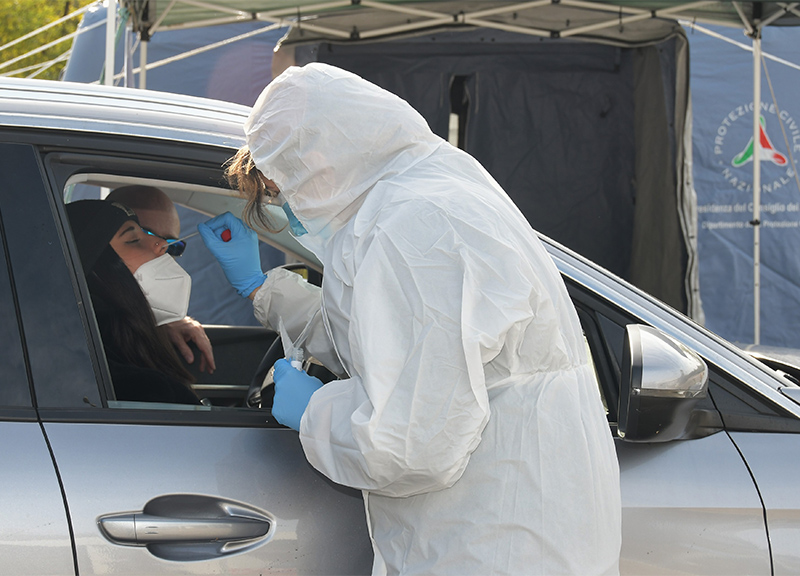 Tamponi drive COVID-19 con la Protezione Civile Tamponi drive COVID-19 con la Protezione Civile