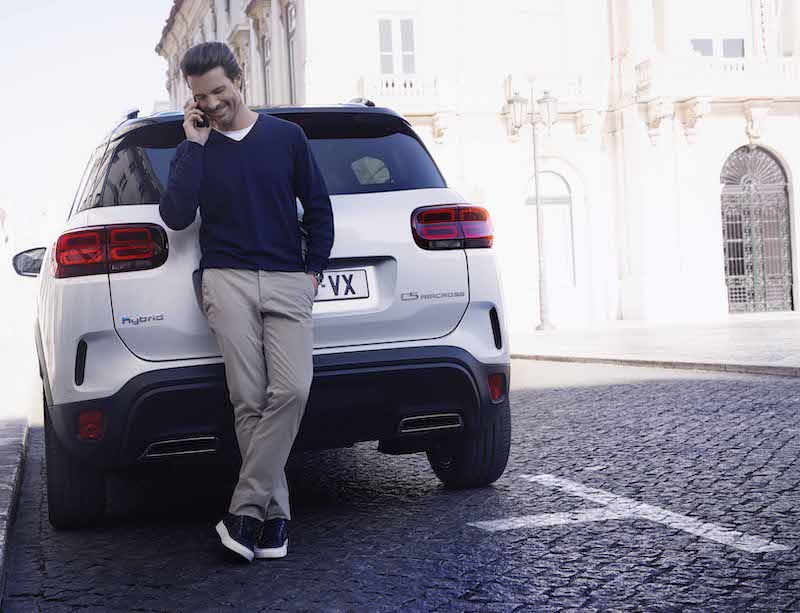 Citroën C5 Aircross Hybrid Plug-in, la ricarica la gestisci dallo smartphone Citroën C5 Aircross Hybrid Plug-in, la ricarica la gestisci dallo smartphone