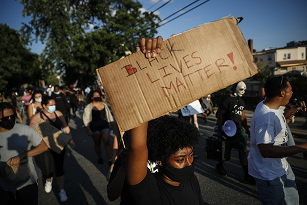 Usa: ucciso un afroamericano nello Stato di Washington. Le proteste in strada Usa: ucciso un afroamericano nello Stato di Washington. Le proteste in strada