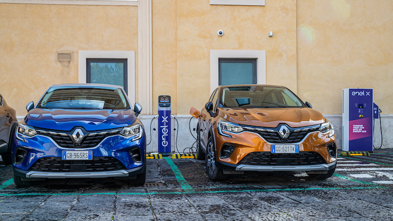 Renault Captur, anche l’ibrido diventa accessibile a tutti Renault Captur, anche l’ibrido diventa accessibile a tutti