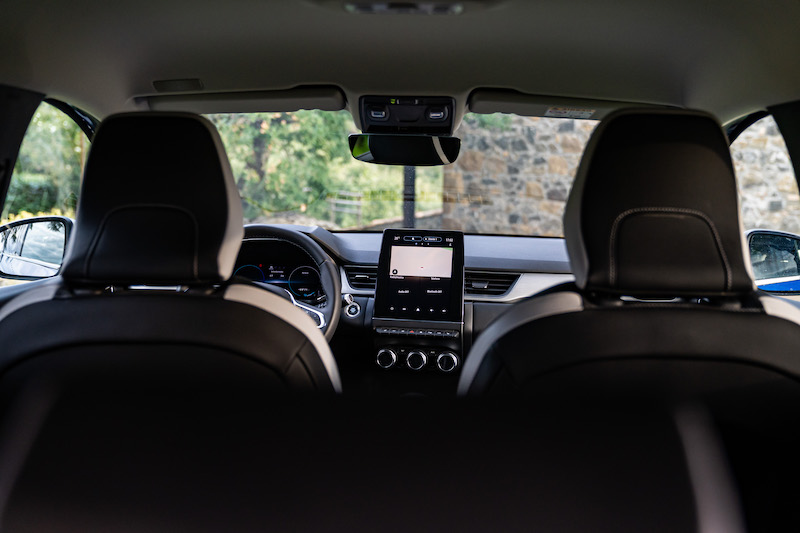 Renault Captur, anche l’ibrido diventa accessibile a tutti Renault Captur, anche l’ibrido diventa accessibile a tutti