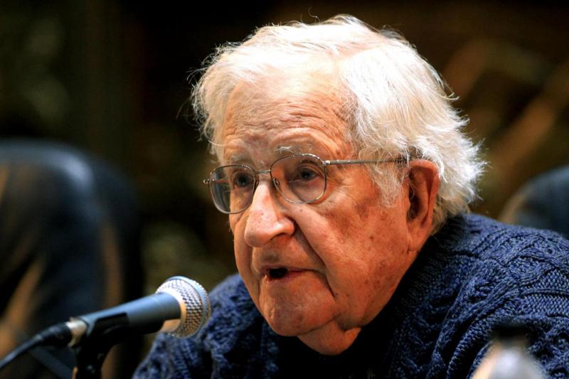 Elezioni USA 2020, Noam Chomsky: “Biden è la speranza per salvare il Pianeta” Elezioni USA 2020, Noam Chomsky: “Biden è la speranza per salvare il Pianeta”