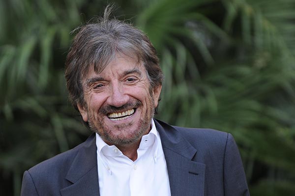 Gigi Proietti è morto, addio al re del teatro: oggi avrebbe compiuto 80 anni