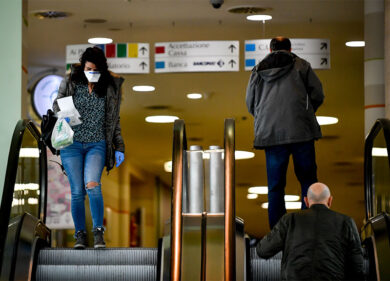 Coronavirus, Cts: “No al lockdown totale. Pericoloso il liberi tutti a Natale”