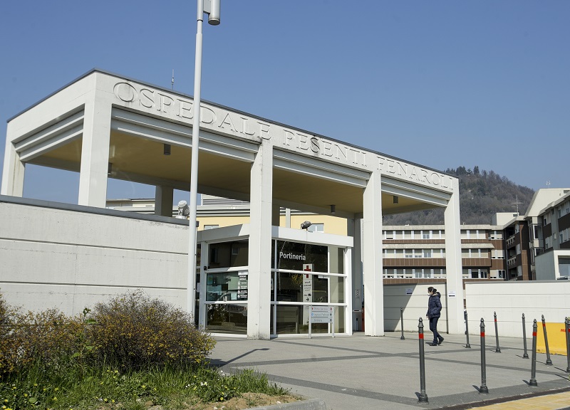 Ospedale di Alzano: procura dissequestra cellulari Gallera e altri Ospedale di Alzano: procura dissequestra cellulari Gallera e altri
