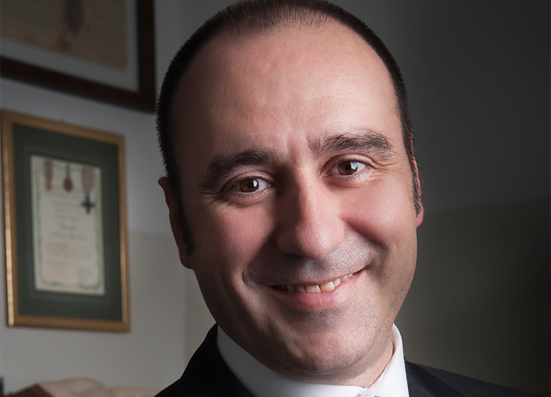 Peeling, da trattamento estetico a terapia personalizzata per il danno cronico Peeling, da trattamento estetico a terapia personalizzata per il danno cronico
