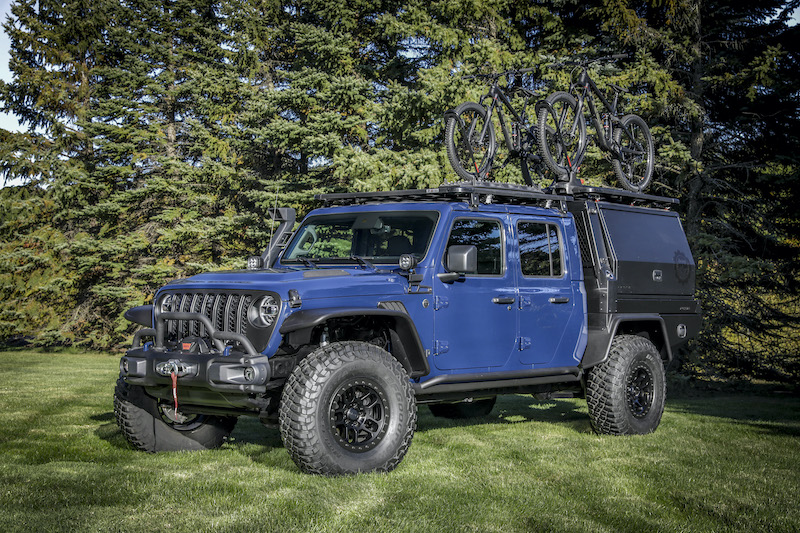 Al SEMA Show Jeep e Mopar presentano il Gladiator Top Dog Concept Al SEMA Show Jeep e Mopar presentano il Gladiator Top Dog Concept