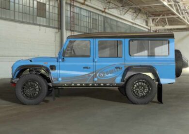 Land Rover ha concesso a Bowler la licenza d’uso delle linee della Defender