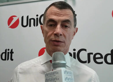 Unicredit, utili di 680 mln nel trimestre: doppio rispetto ad attese. “No M&A”