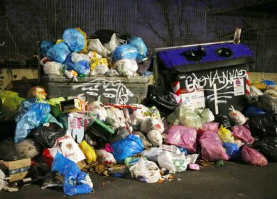 Rifiuti Roma, l’Anac accusa Raggi e Zingaretti: “Problema è la programmazione”