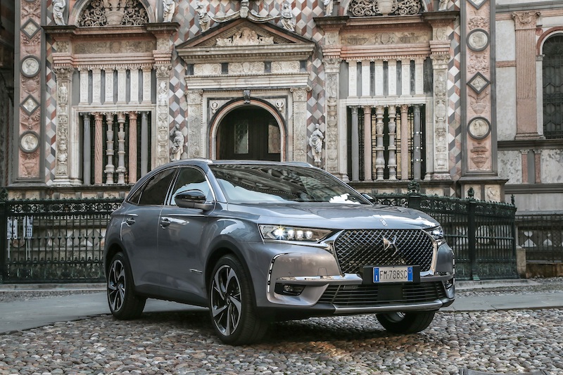 DS7 Crossback, gli interni ispirati all’ Haute Couture DS7 Crossback, gli interni ispirati all’ Haute Couture