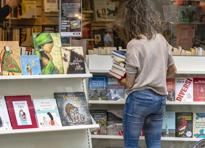 libreria libro libri ragazza editoria libreria libro libri ragazza editoria
