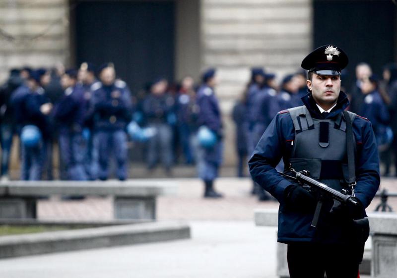 Viminale, “Inverno pericoloso”. Terrorismo, controlli Covid e ordine pubblico Viminale, “Inverno pericoloso”. Terrorismo, controlli Covid e ordine pubblico