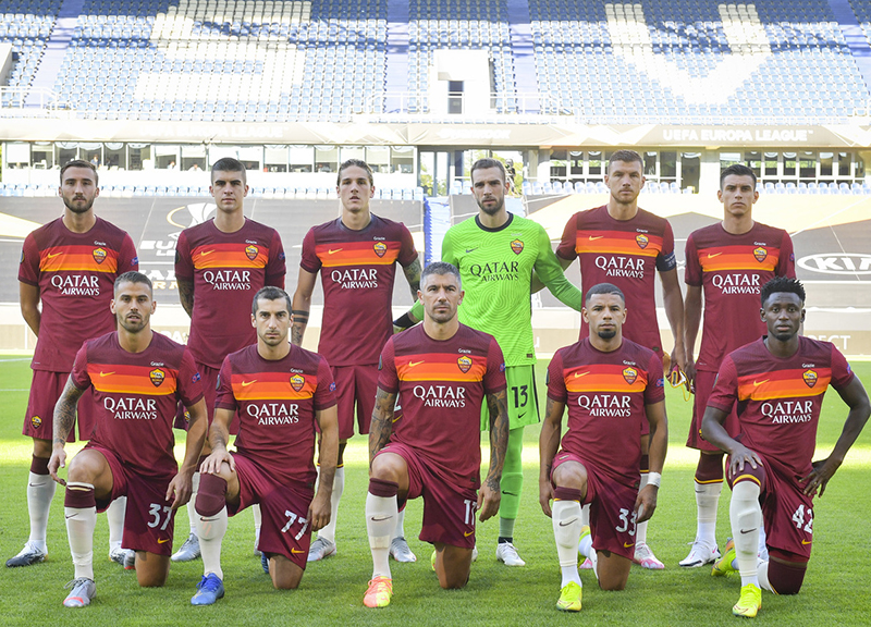 As Roma vola in Serie A: crolla la quota scudetto. Il tris al Genoa vale oro As Roma vola in Serie A: crolla la quota scudetto. Il tris al Genoa vale oro