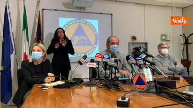 Zaia: “Piazze strapiene imbarazzanti, rischiano di portarci in fascia arancione o rossa”