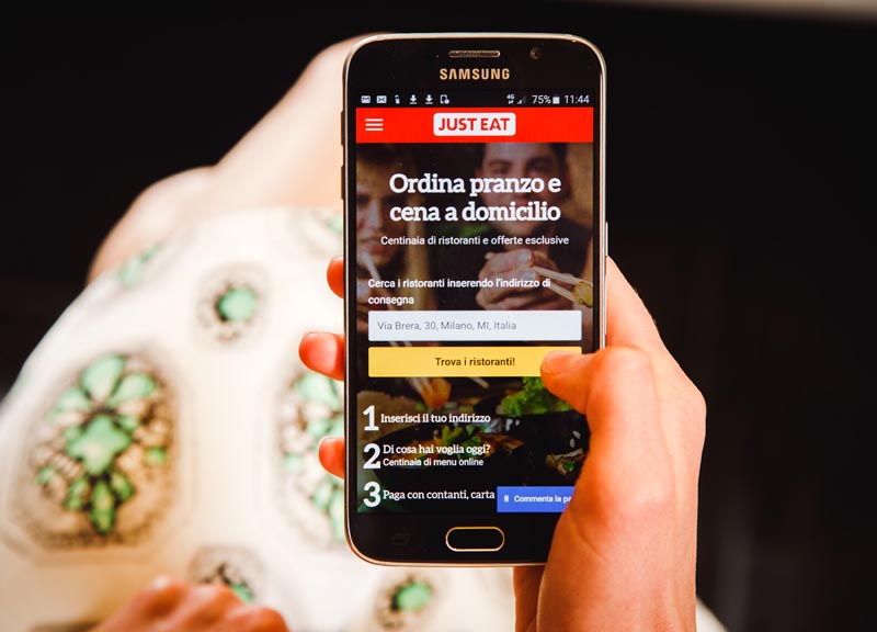 Just eat, dal 2021 il modello “Scoober”. I rider assunti come dipendenti Just eat, dal 2021 il modello “Scoober”. I rider assunti come dipendenti