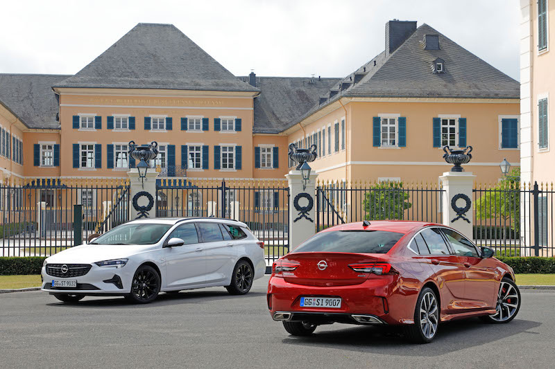 Opel Insignia, l’ammiraglia che non passa mai di moda Opel Insignia, l’ammiraglia che non passa mai di moda