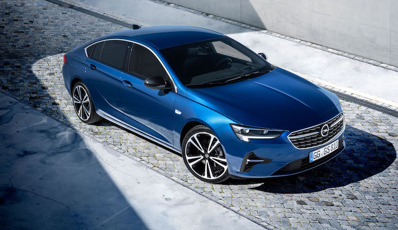 Opel Insignia, l’ammiraglia che non passa mai di moda Opel Insignia, l’ammiraglia che non passa mai di moda