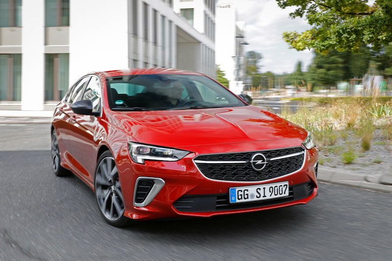 Opel Insignia, l’ammiraglia che non passa mai di moda Opel Insignia, l’ammiraglia che non passa mai di moda