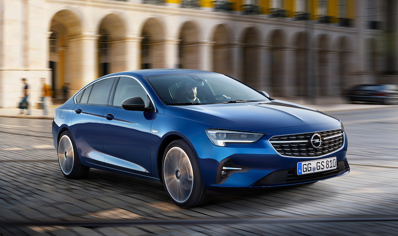 Opel Insignia, l’ammiraglia che non passa mai di moda Opel Insignia, l’ammiraglia che non passa mai di moda
