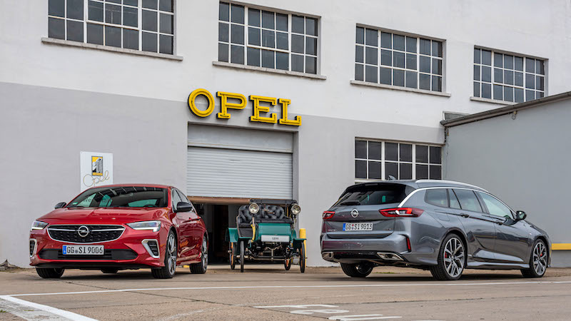 Opel Insignia, l’ammiraglia che non passa mai di moda Opel Insignia, l’ammiraglia che non passa mai di moda