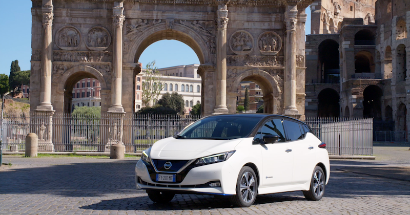 Nissan LEAF è da 10 anni al centro della mobilità a zero emissioni Nissan LEAF è da 10 anni al centro della mobilità a zero emissioni