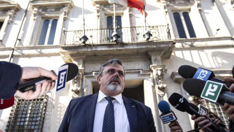 Rider, Capone (Ugl): “Accogliamo con ottimismo le aperture espresse al Ministero del Lavoro da altre organizzazioni sindacali” Rider, Capone (Ugl): “Accogliamo con ottimismo le aperture espresse al Ministero del Lavoro da altre organizzazioni sindacali”