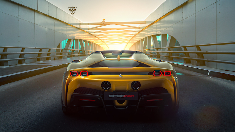 Ferrari svela la SF90, prima spider PHEV di serie del Cavallino Ferrari svela la SF90, prima spider PHEV di serie del Cavallino