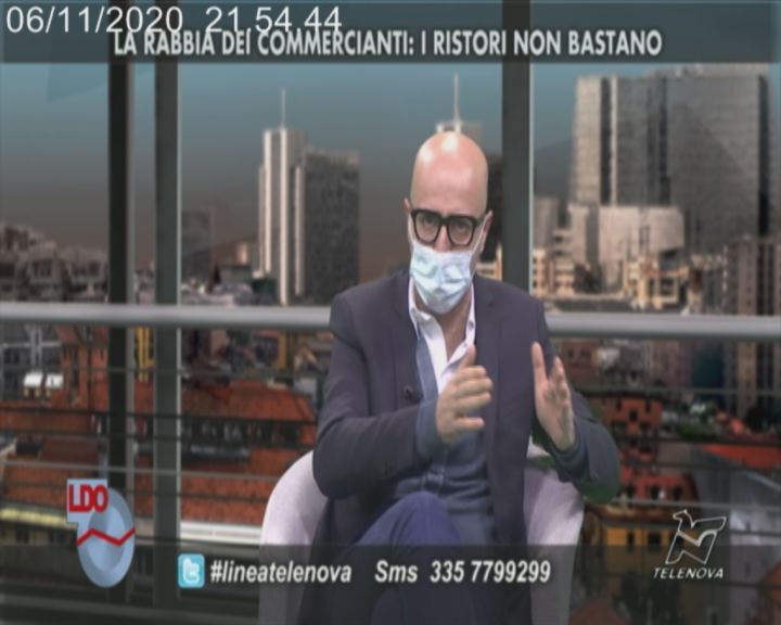 Linea d’Ombra, unico talk show in cui ospiti e conduttori usano la mascherina Linea d’Ombra, unico talk show in cui ospiti e conduttori usano la mascherina