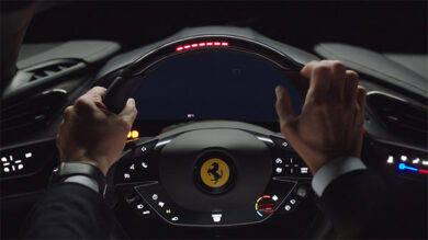 Ferrari svela la SF90