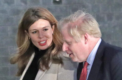 Regno Unito, il guru di Johnson si dimette: faida in corso a Downing Street