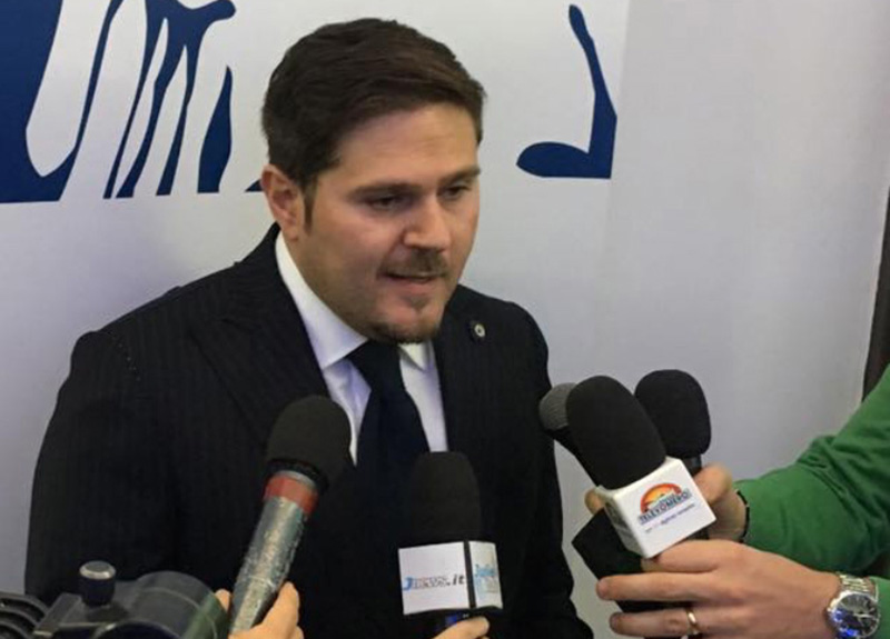 Confcommercio Campania Salute, mancano infermieri e dispositivi protettivi Confcommercio Campania Salute, mancano infermieri e dispositivi protettivi
