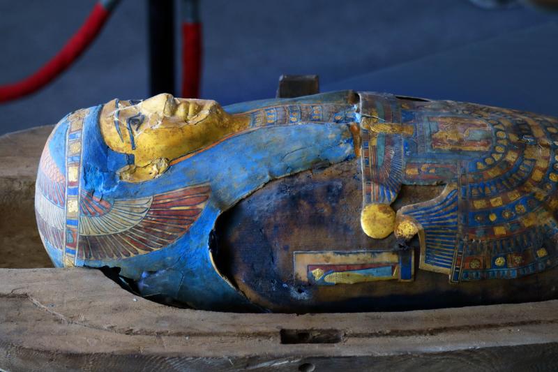 Egitto, altri 100 sarcofagi intatti trovati in una necropoli a sud de Il Cairo Egitto, altri 100 sarcofagi intatti trovati in una necropoli a sud de Il Cairo