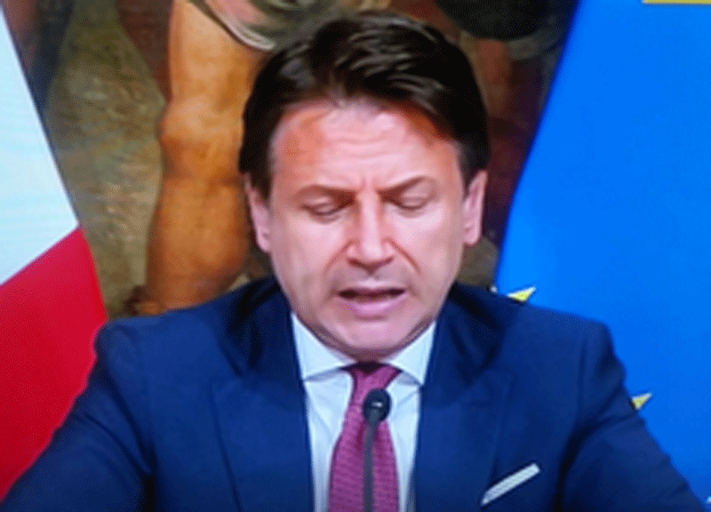 Governo, Conte finisce in diretta Fb con i sindacati: “Nulla da nascondere” Governo, Conte finisce in diretta Fb con i sindacati: “Nulla da nascondere”