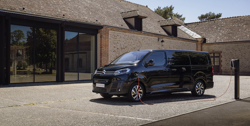 Citroen 100% elettrici, il cavo da 22 KW di serie su ë-SpaceTourer e ë-Jumpy