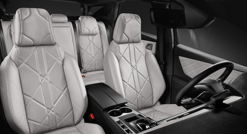 DS 7 Crossback: 4 nuovi allestimenti