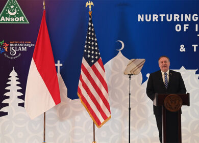 Bahrein Israele, storico vertice con Pompeo