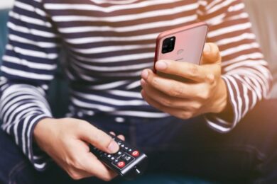 Ibrido e multi device: ecco il palinsesto TV di oggi