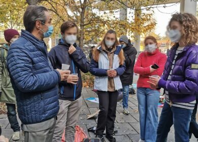Scuola: Fontana incontra studenti in Dad sotto la Regione