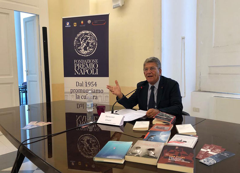 Premio Napoli 2020, gli scrittori dei libri selezionati incontrano i lettori Premio Napoli 2020, gli scrittori dei libri selezionati incontrano i lettori