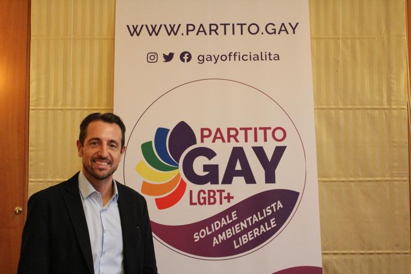 Partito Gay, “Noi trasversali e liberali, Casalino lo sentiamo e Salvini…” Partito Gay, “Noi trasversali e liberali, Casalino lo sentiamo e Salvini…”