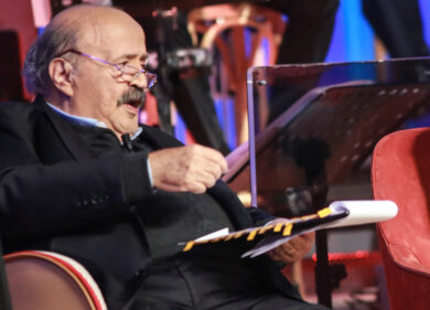 Maurizio Costanzo ironico: “Se vuoi mi prendo il Covid”. Battuta in diretta tv