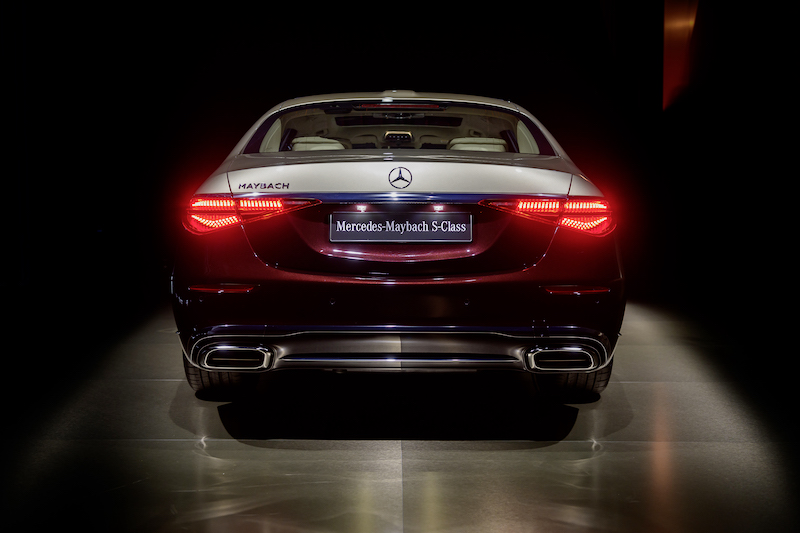 Esclusiva e high-tech arriva la nuova Maybach Classe S Esclusiva e high-tech arriva la nuova Maybach Classe S