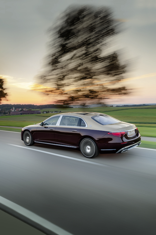 Esclusiva e high-tech arriva la nuova Maybach Classe S Esclusiva e high-tech arriva la nuova Maybach Classe S