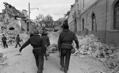 Irpinia 23 novembre 1980: l’umanità che precipita senza sapere il perché