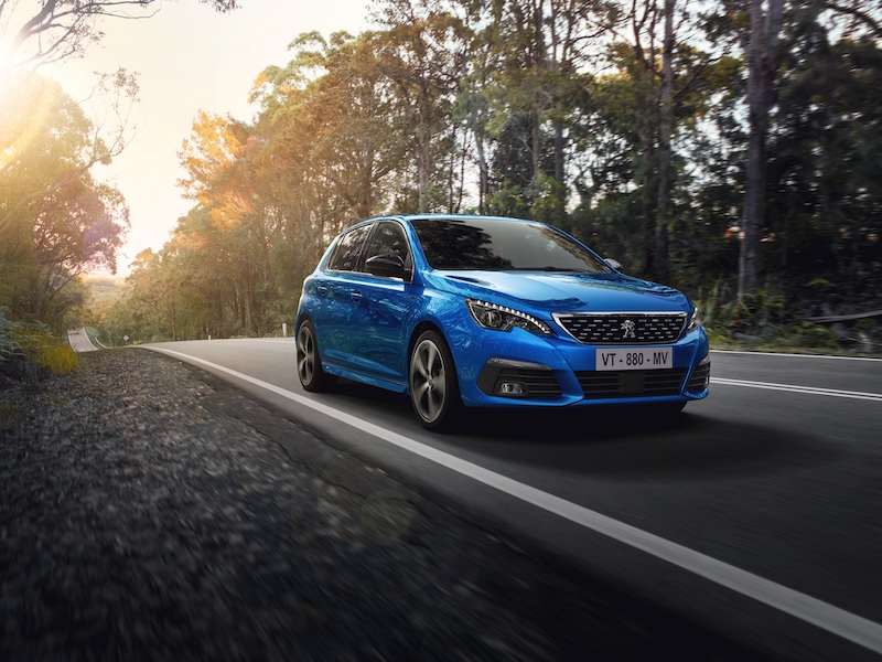 Nuova Peugeot 308, temperamento audace e stile fluido e sportivo
