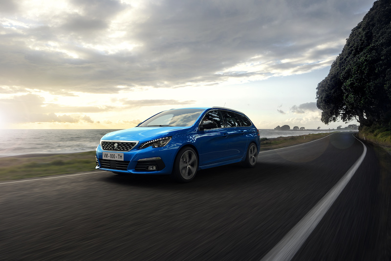Nuova Peugeot 308, temperamento audace e stile fluido e sportivo