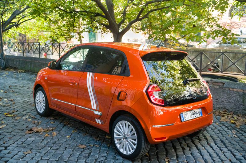 Renault Twingo Electric, una ricarica basta per una settimana Renault Twingo Electric, una ricarica basta per una settimana